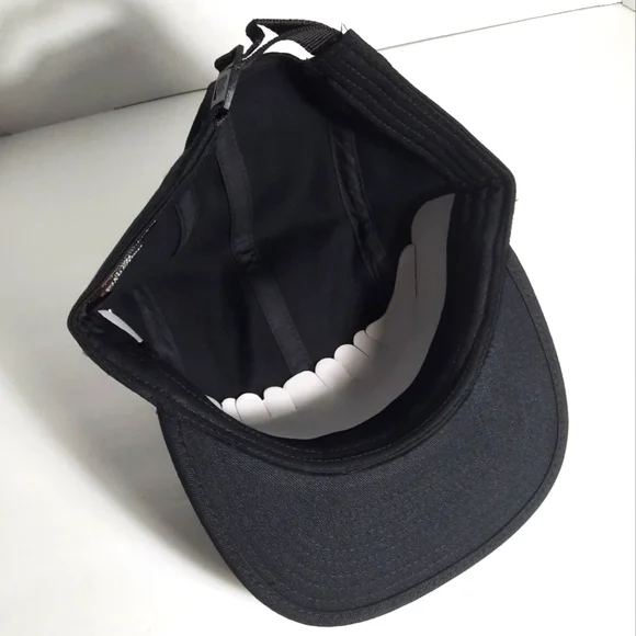 NEW Yamaha Motors Wordmark Logo 5 Panel Camper Strapback Hat BLACK - Picture 4 of 5